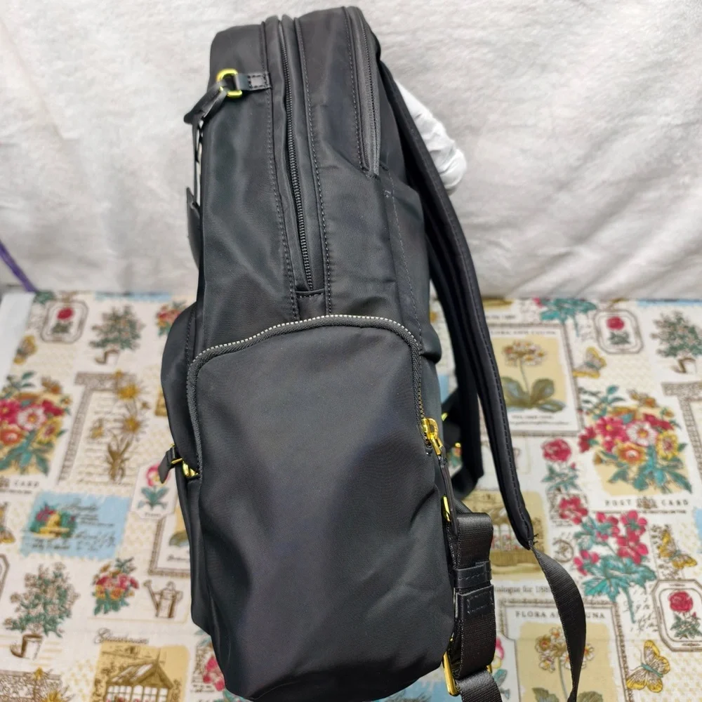 Tumi Voyageur Carson Expandable Commuter Backpack